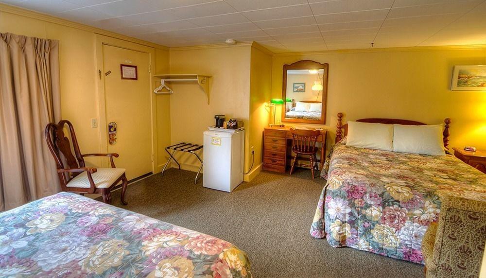 Picket Fence Motel St. Andrews By The Sea 외부 사진