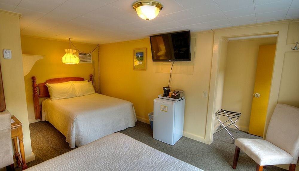 Picket Fence Motel St. Andrews By The Sea 외부 사진