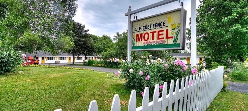 Picket Fence Motel St. Andrews By The Sea 외부 사진